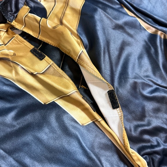 Avengers Loki child’s costume - Picture 13 of 16